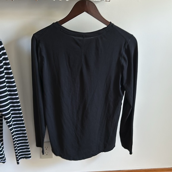 Lululemon Long Sleeve 2 Piece Bundle - Picture 3 of 6